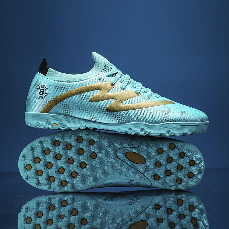 Klasik Marka Futbol Ayakkabıla - Men'S Shoes Vs Women'S Size incelemesi ve fiyatı